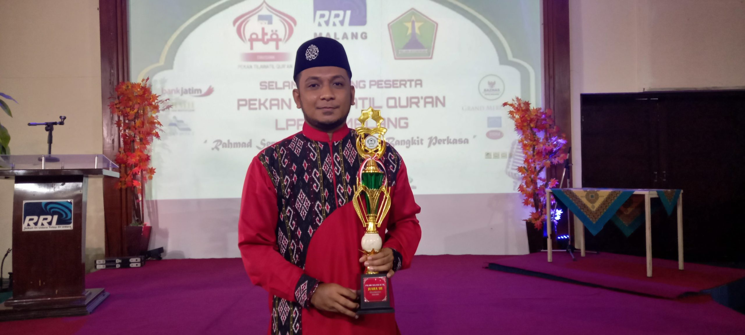 Himpunan Mahasiswa Muslim Pascasarjana (HIMMPAS) Ulul Albab UIN Maulana Malik Ibrahim Malang meraih juara 3 Tilawah PTQ LPP RRI Malang