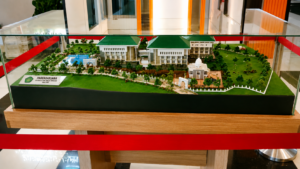 miniatur uin 2